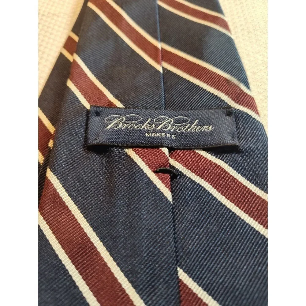 Brooks Brothers Makers 100% Repp Silk Neck Tie 57x4 1438